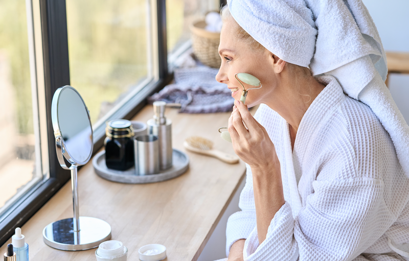 Exploring Face Sculpting Tools: Do They Really Work for Mature Skin?